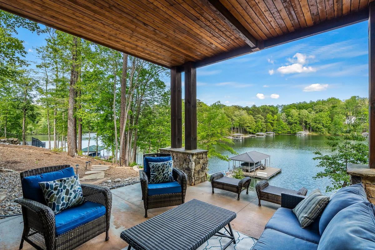 Hideaway Cove on Lake Keowee