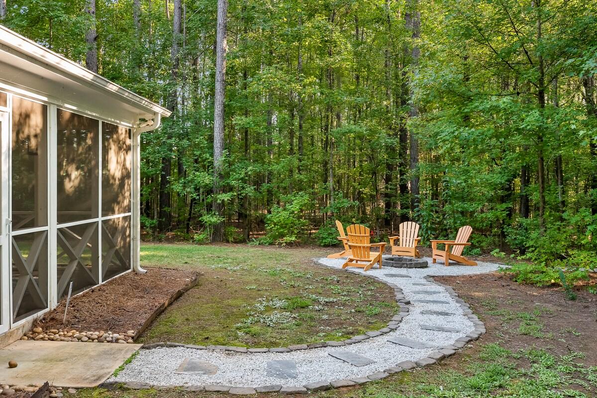 The Cottage at Brookbend5