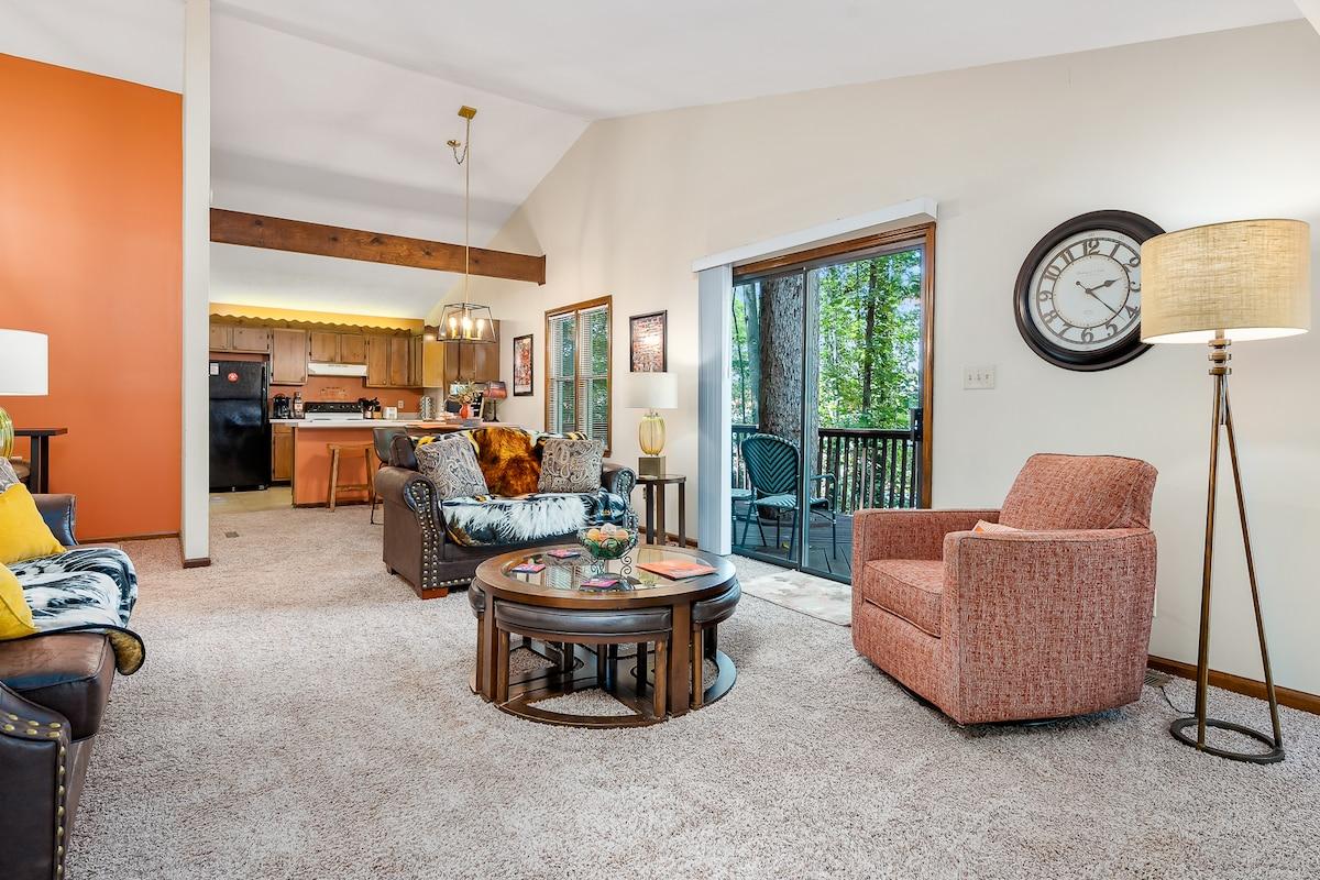 Less than 2 miles to Death Valley!5