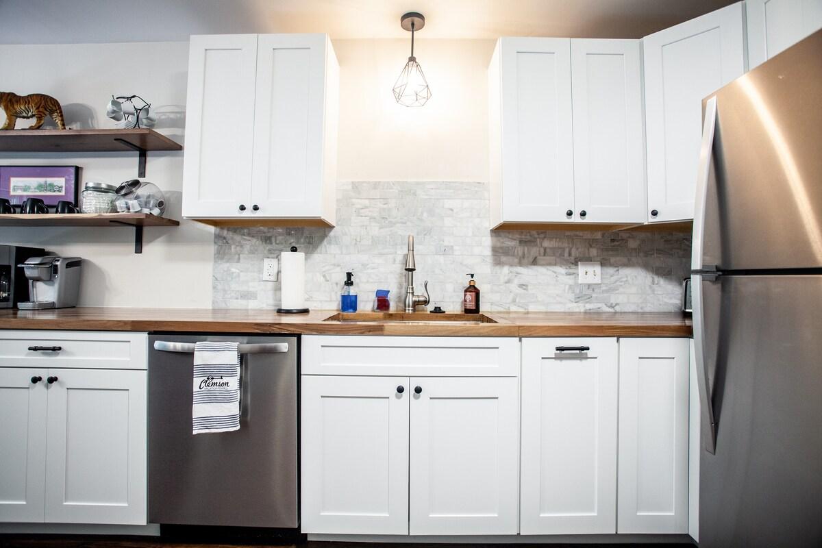 Retreat at Rose Hill, close to Clemson University!5